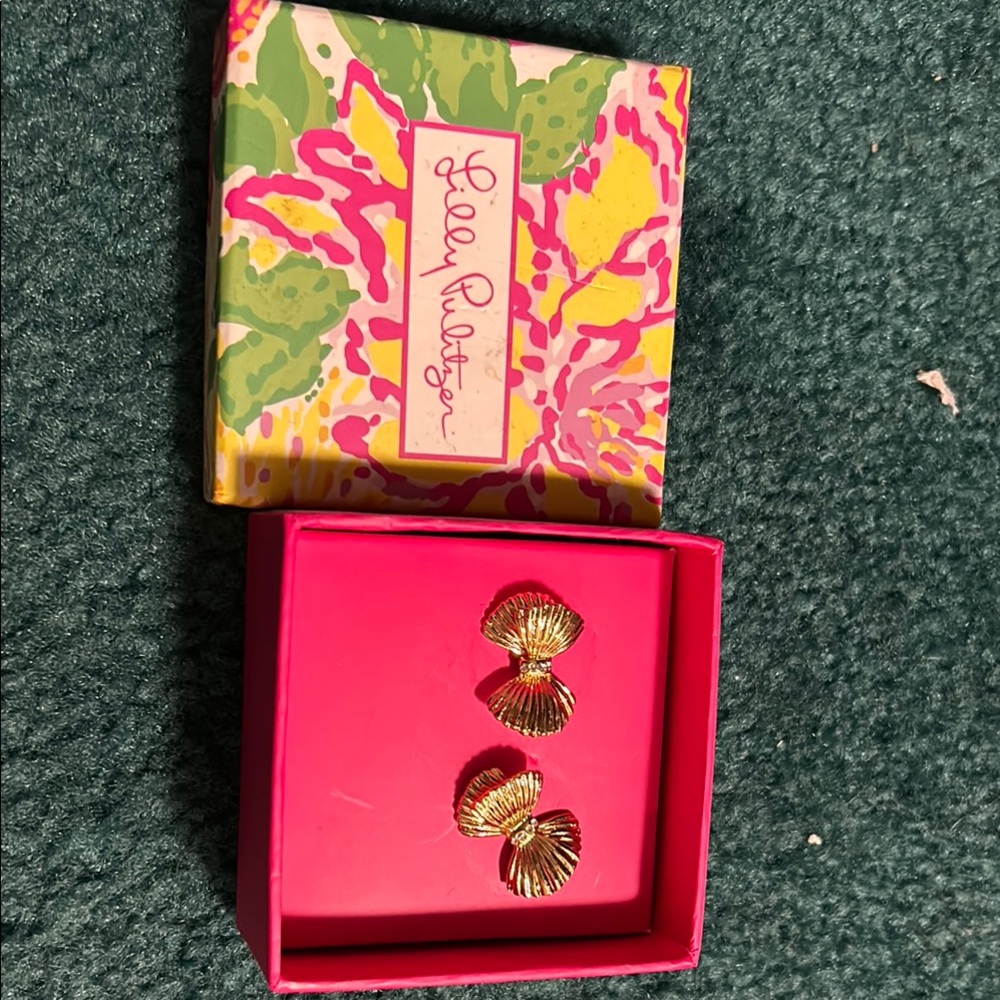 Lilly Pulitzer Gold Shell Earrings